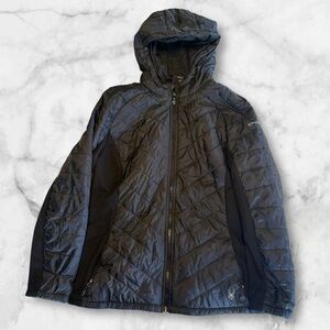 Women’s Spyder puffer jacket size XL